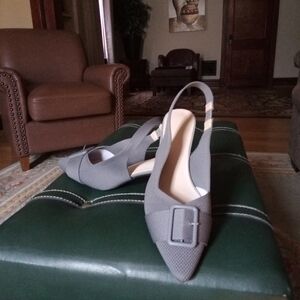 Women's Gray Slingback Pointed-Toe Flats with Buckle